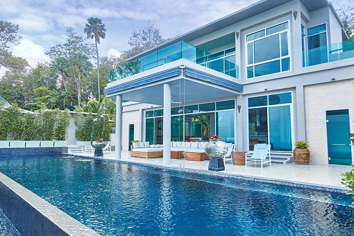5 Bedroom Villa