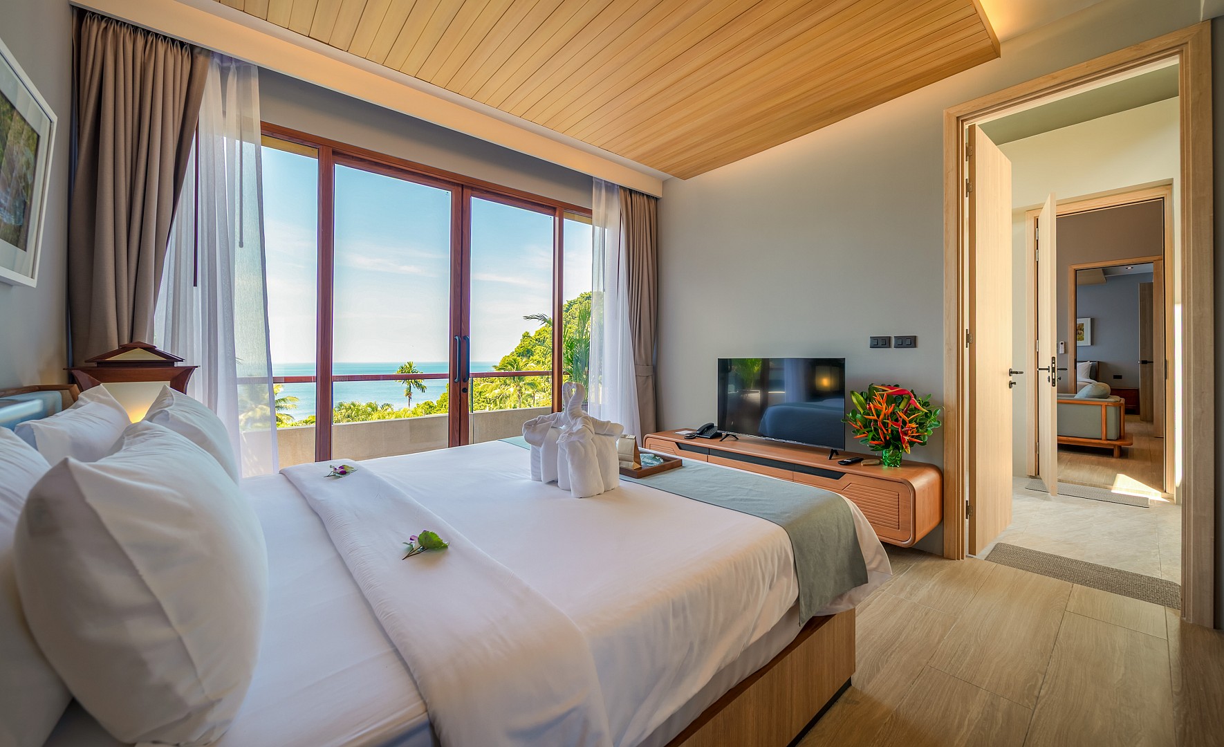 Grand Thai 2 Bedroom Suite (85 sqm.)