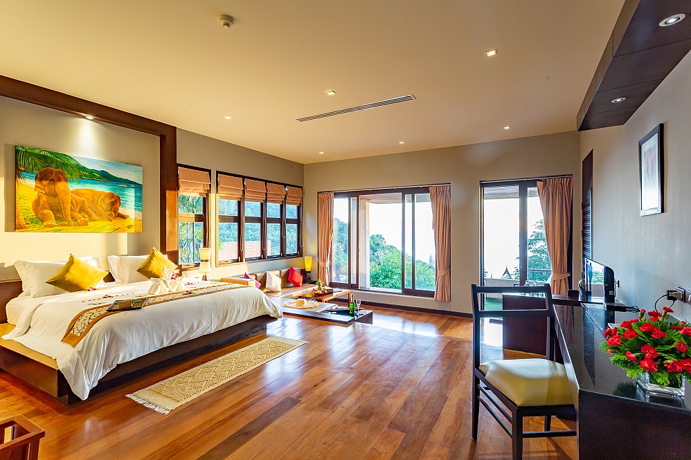 Grand Thai with Spa Bath & Private Pool